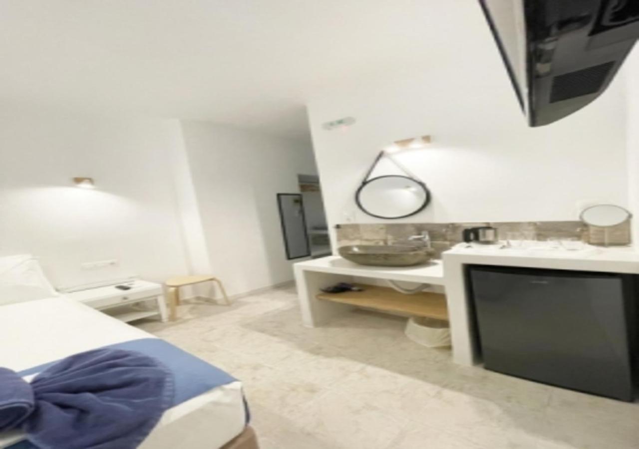 Glaros Hotel 이오스 코라 외부 사진